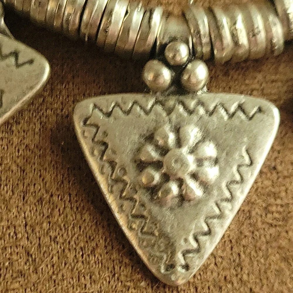 Silver Tone Tribal Triangle Charm Coin Choker Necklace Adjustable Size EthnoCore
